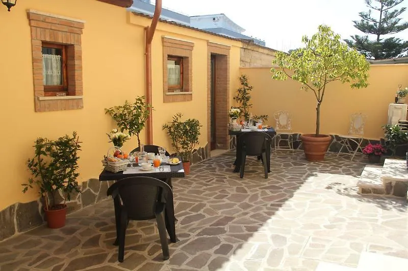 A Casa Di Titty Bed & Breakfast Fiumicino